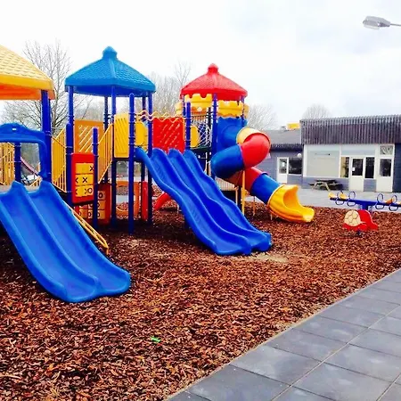 Recreatiepark En Jachthaven Rhederlaagse Meren